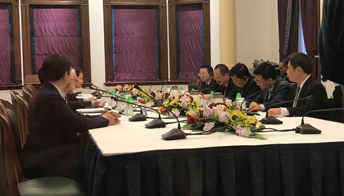 中國(廣東）&美國投資合作交流會  交替?zhèn)髯g