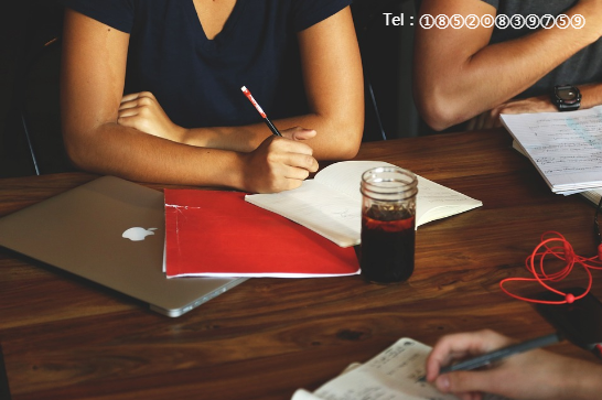 翻譯合同難嗎？需要請(qǐng)專業(yè)的人嗎？