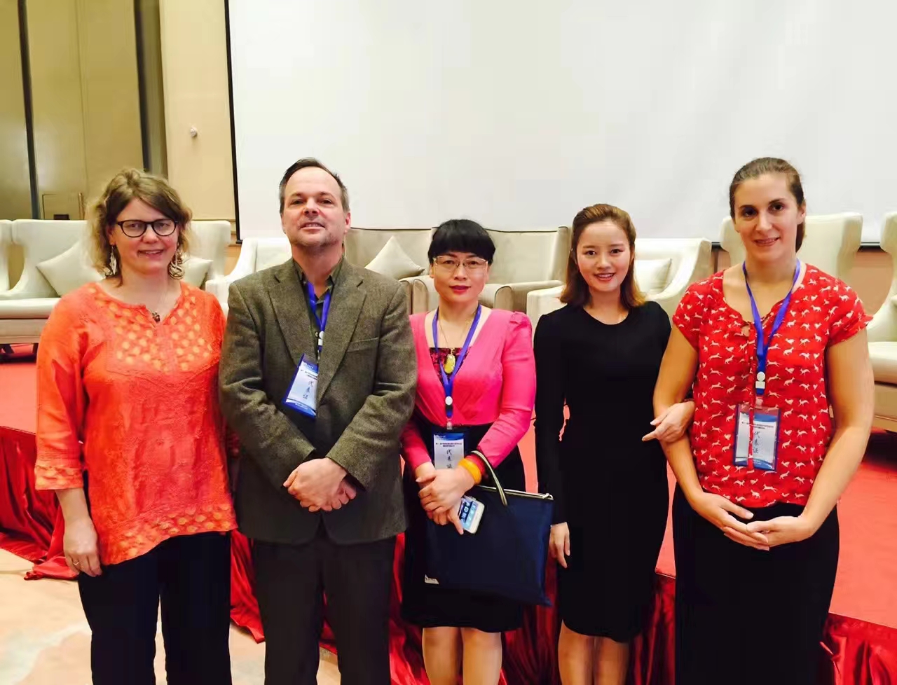 選擇展會翻譯服務給企業(yè)帶來哪些優(yōu)勢與好處