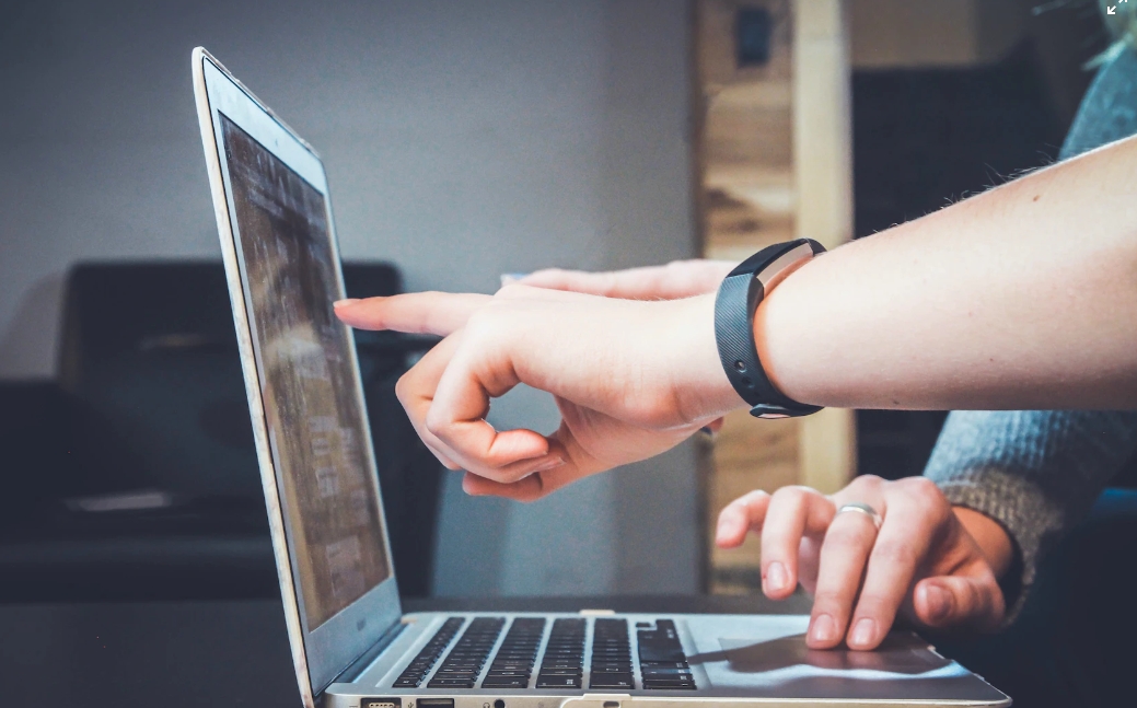 深圳陪同翻譯在國(guó)際展會(huì)上的優(yōu)勢(shì)